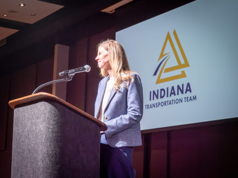 ITT PHOTO/CHARLIE MCCULLOUGH, ICI