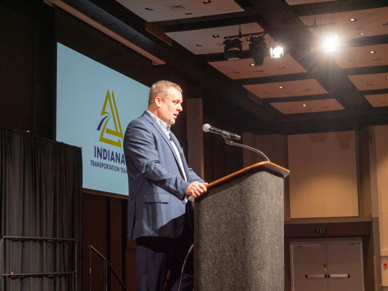 ITT PHOTO/CHARLIE MCCULLOUGH, ICI