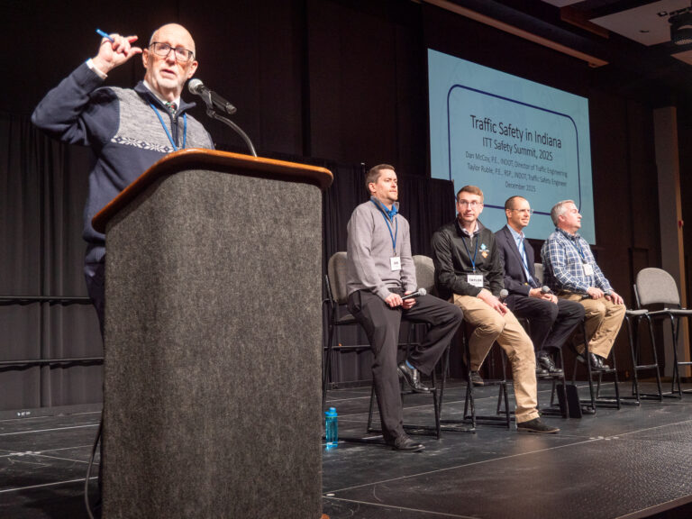 ITT PHOTO/CHARLIE MCCULLOUGH, ICI